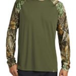 Russell Outdoors Realtree® Colorblock Long Sleeve Performance Shirt
