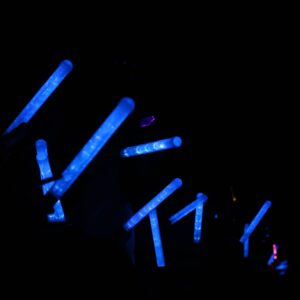 Synchronized RF LED Tube Light Sticks — GFE001